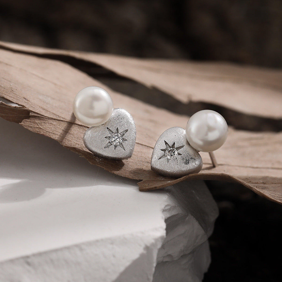 Lustre Heart Sterling Silver Stud Earrings OPHRASTUDIO