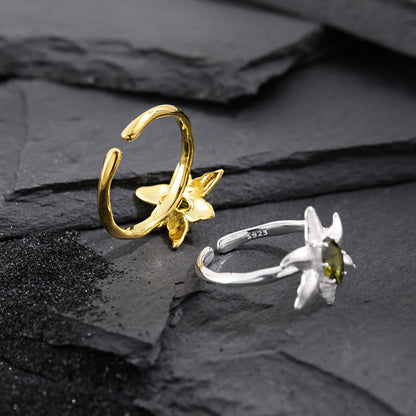 Peridot Starfish Statement Ring OPHRASTUDIO