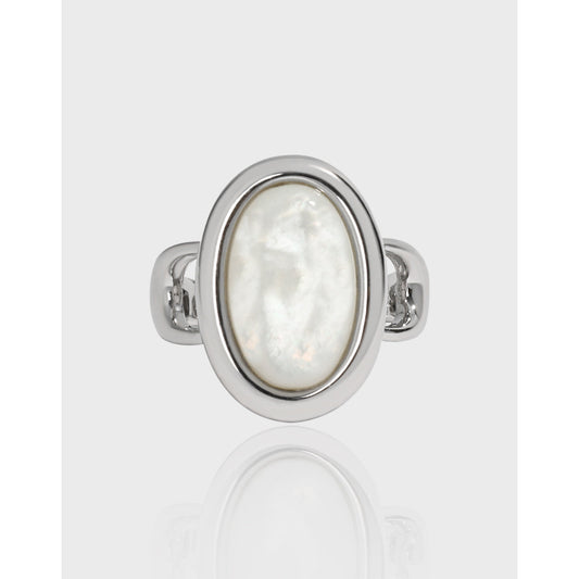 OVAL SHELL LUXURY SILVER RING OPHRASTUDIO
