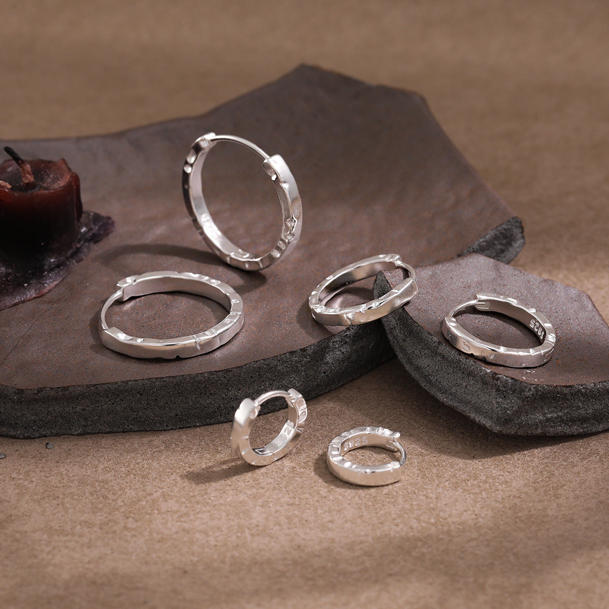Matte Texture Hoop Earrings OPHRASTUDIO