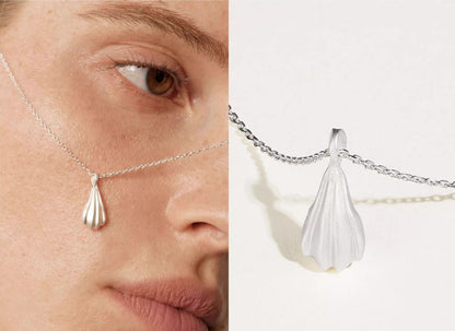 Valuri Wave Shell Silver Necklace OPHRASTUDIO