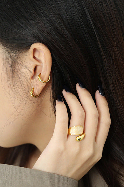 Minimal Knot Ear Cuff Earring OPHRASTUDIO