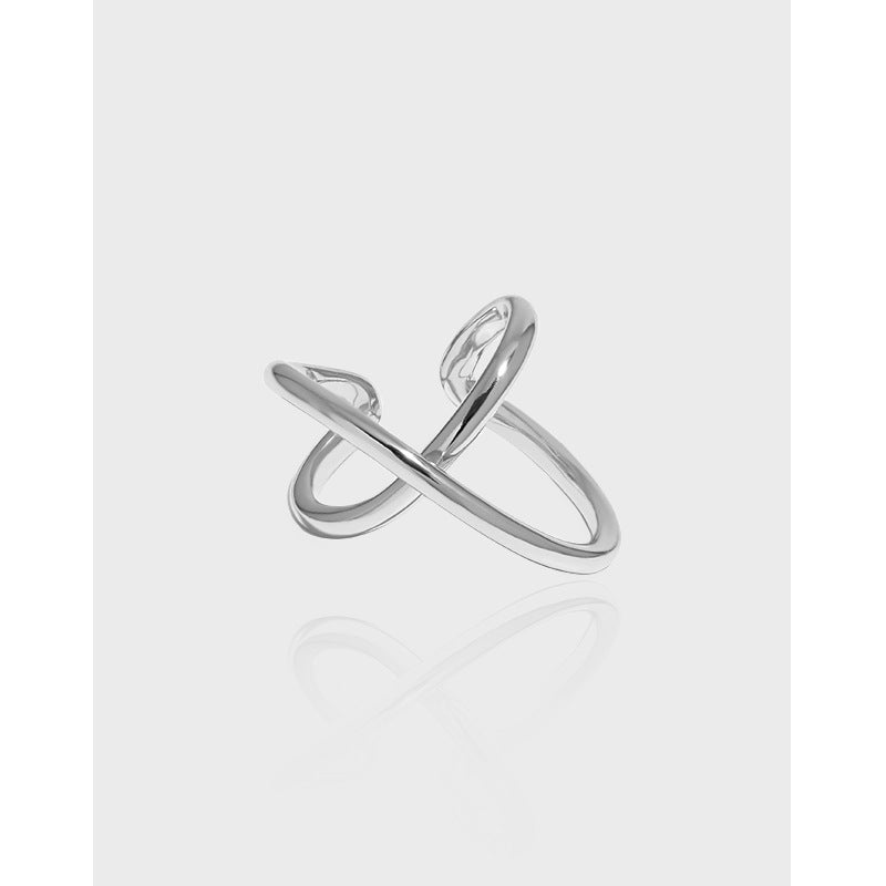 Sleek X-Curve Ear Cuff Earring OPHRASTUDIO