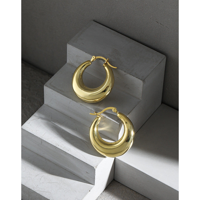 Sculpted Crescent Hoop Earrings OPHRASTUDIO