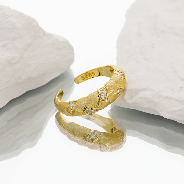 Brushed Pavé Zircon Silver Band Ring OPHRASTUDIO