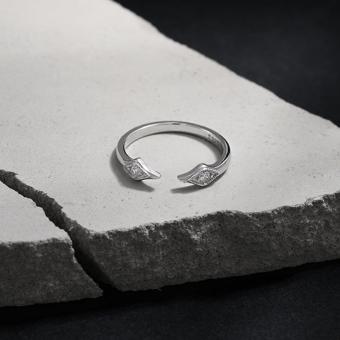 Diamond Halo Cuff Ring OPHRASTUDIO