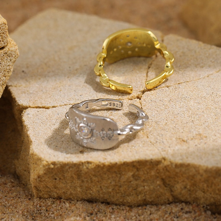 Sunflower Sparkle Silver Signet Ring OPHRASTUDIO