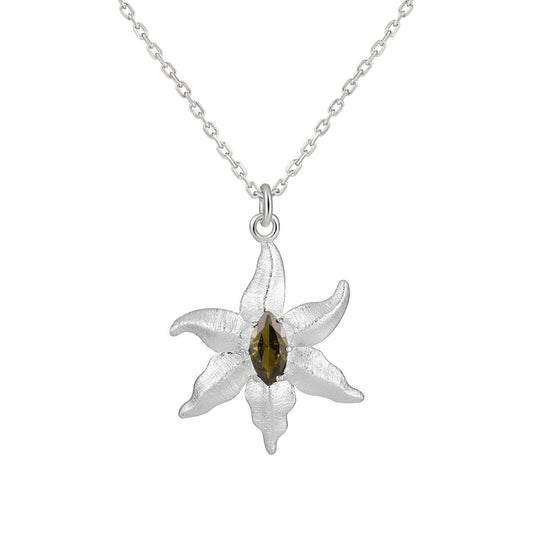 Peridot Starfish Pendant Necklace OPHRASTUDIO