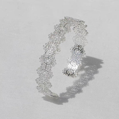 Lace-Pattern Open Cuff Bracelet OPHRASTUDIO