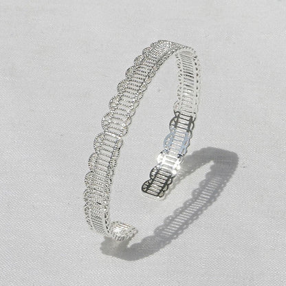 Lace-Pattern Open Cuff Bracelet OPHRASTUDIO